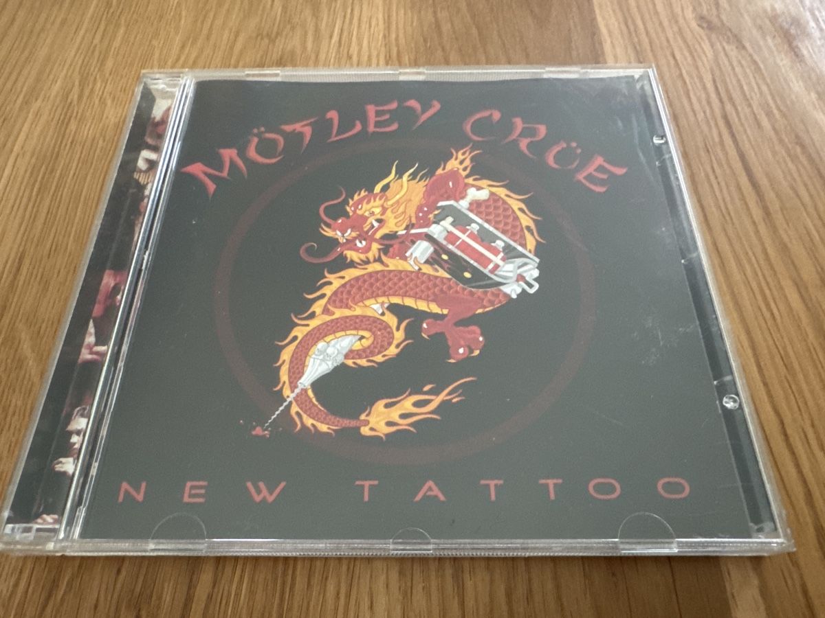 CDs: Mötley Crüe New Tattoo CD Klassiker – Gebraucht aus Muhen von Kusi_