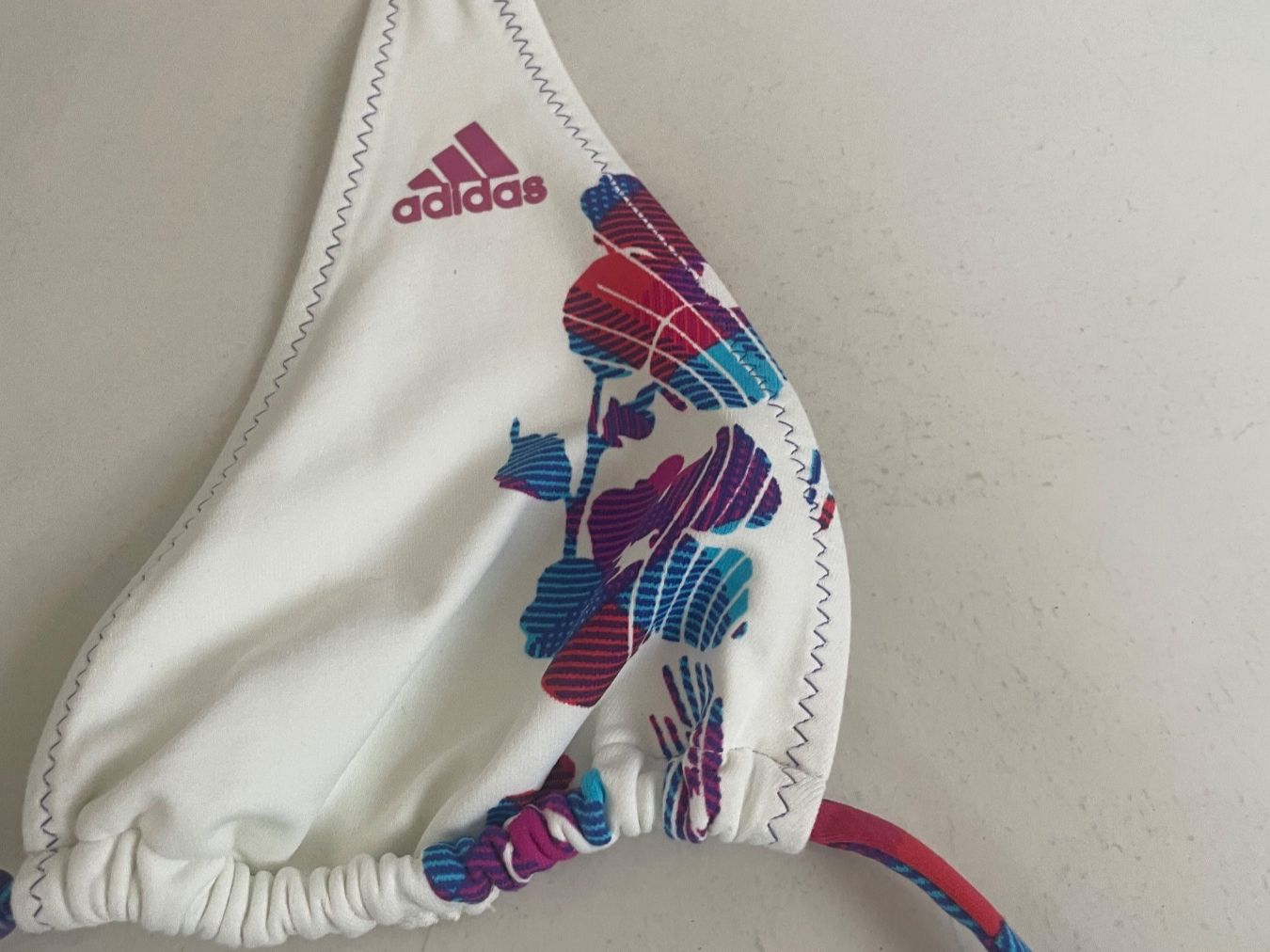 Adidas Costumi da bagno & Bikini: Bikini Oberteil  Adidas – Usato da Minusio venduto da Pink222 1