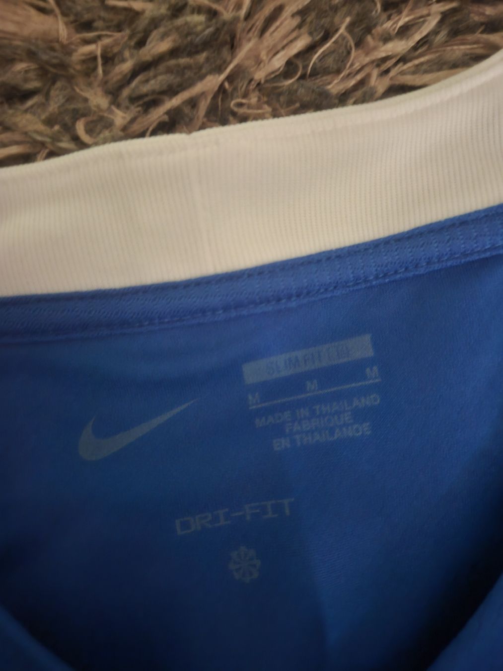 Nike Leibchen & Hosen: Nike Dri Fit Trikot Gr.M  – Neu und originalverpackt aus Emmenbrücke von TopGato 1