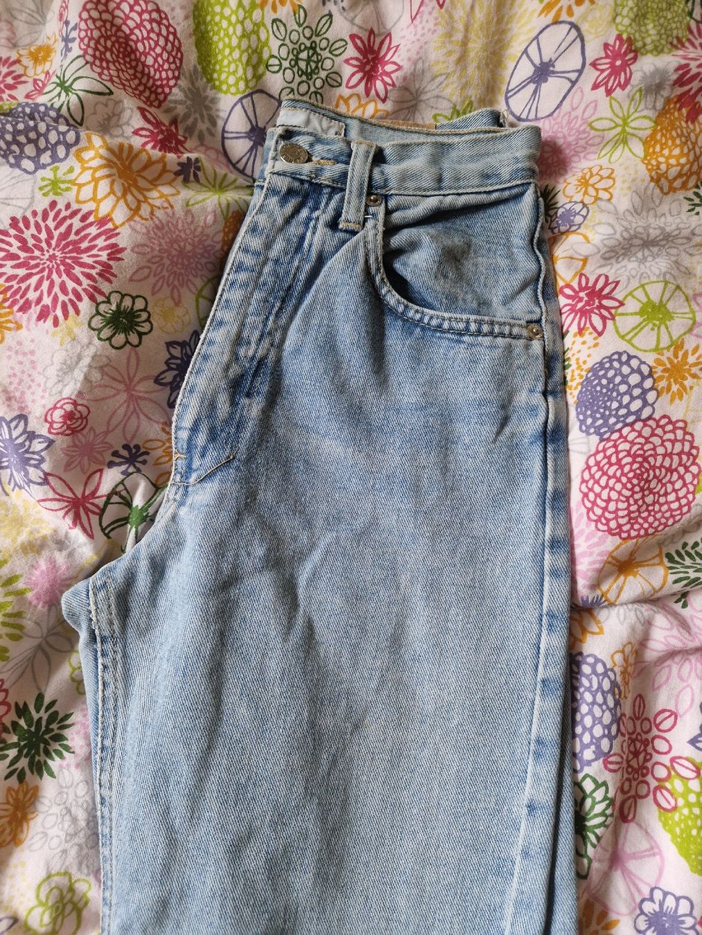 Jeans: Jeans taille 34 – Usato da Onex venduto da viv_72hm