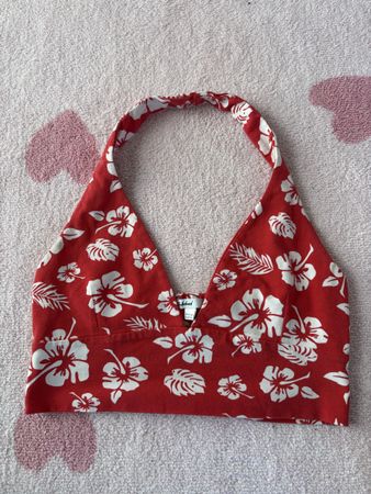 Subdued Top, Grösse S, Sommerliches Blumenmuster, Rot!