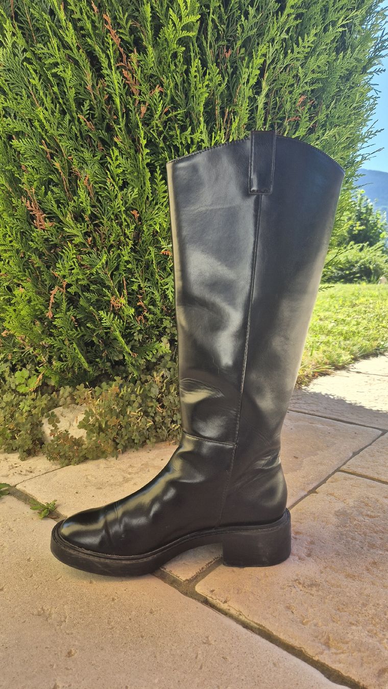 Stradivarius Chaussures femmes: Bottes hautes – D'occasion à Miège par zuf_k2z2 4