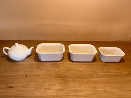 3 schöne Pasteten/Terrinenformen & 1 Teekanne NEU