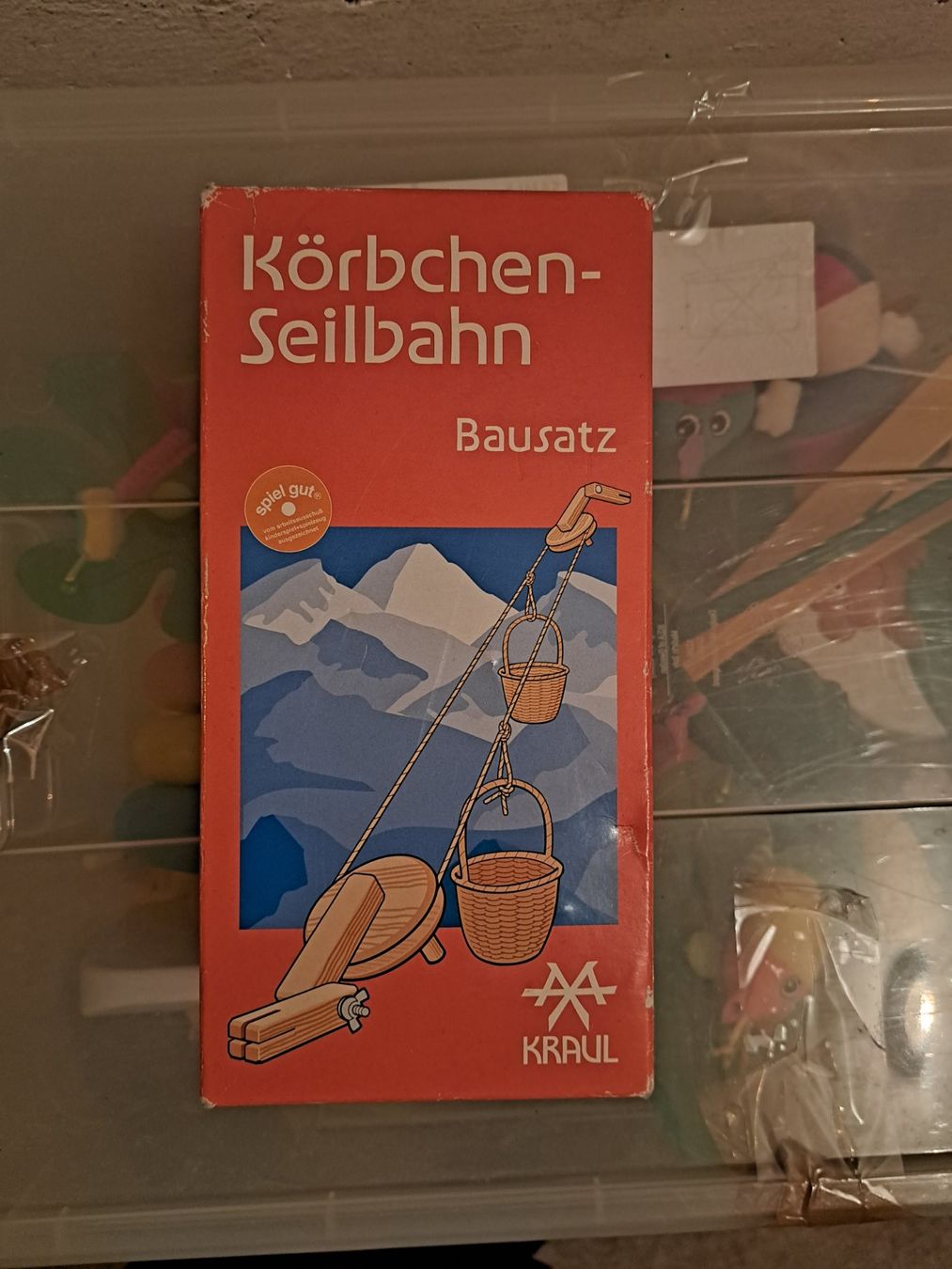Giocattoli: Holzspielzeug Körbchen-Seilbahn – Usato da Luzern venduto da ingroma75