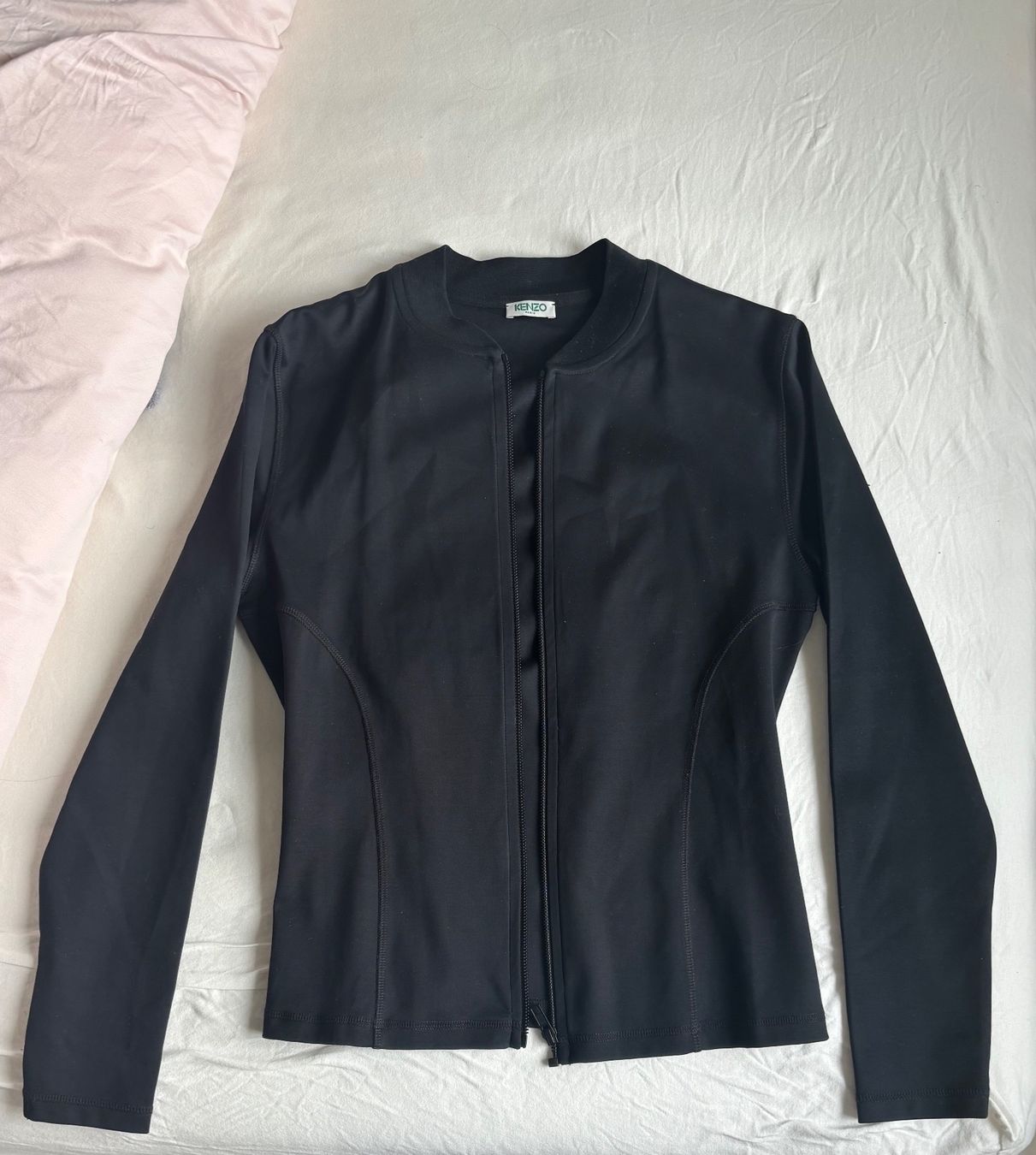 Kenzo Giacche: Kenzo Sport Zipper black – Nuovo (secondo la descrizione) da Herrliberg venduto da ellabellaaa 1