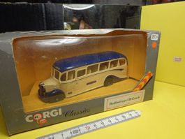 Bedford Bus 1/50 (mit Box) Corgi  (Box rot)
