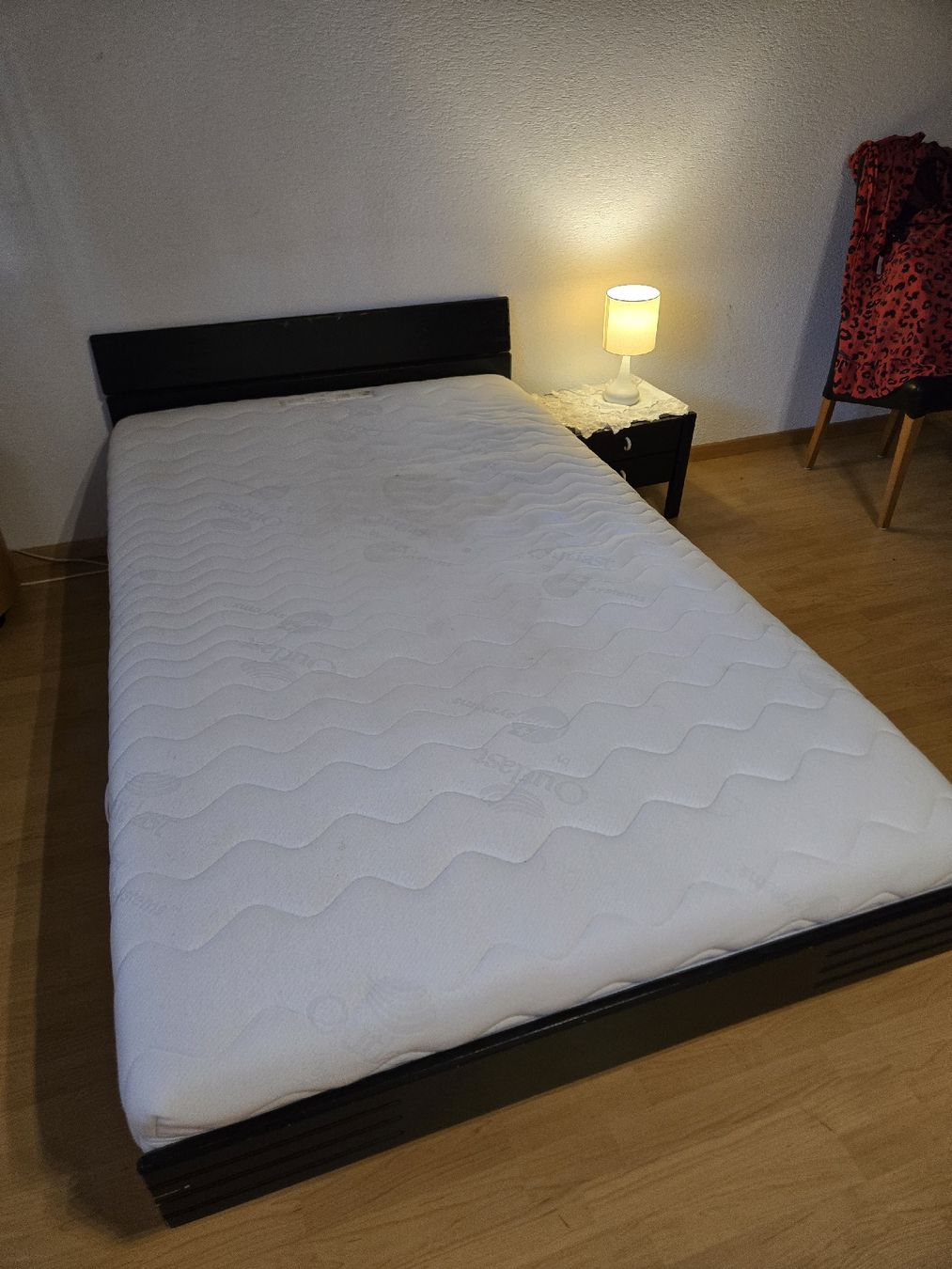 Bico Betten: Bettgestell schwarz mit Lattenrost Swing-flex swiss made  – Gebraucht aus Grünenmatt von Brauni2 1