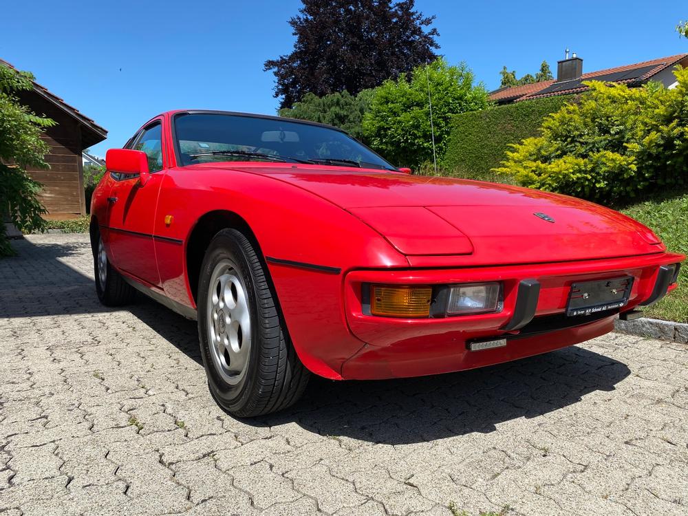 Porsche 924 S (Coupé)