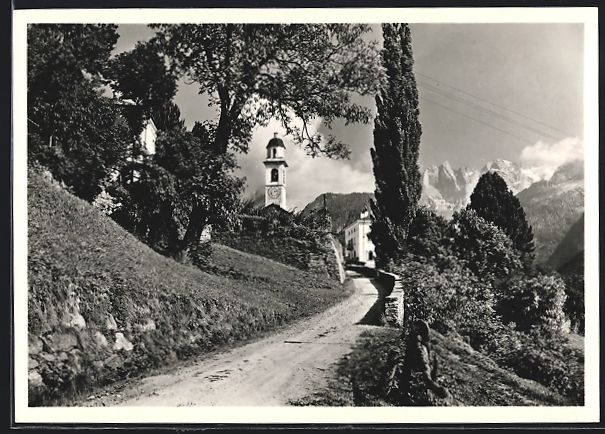 Cartoline postali: AK Soglio, Dorfeingang mit Kirche – Usato da Berlin venduto da bartko-reher