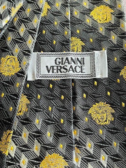 Versace Cravatte: Gianni Versace Krawatte – Nuovo (secondo la descrizione) da Arlesheim venduto da cocoandco 2