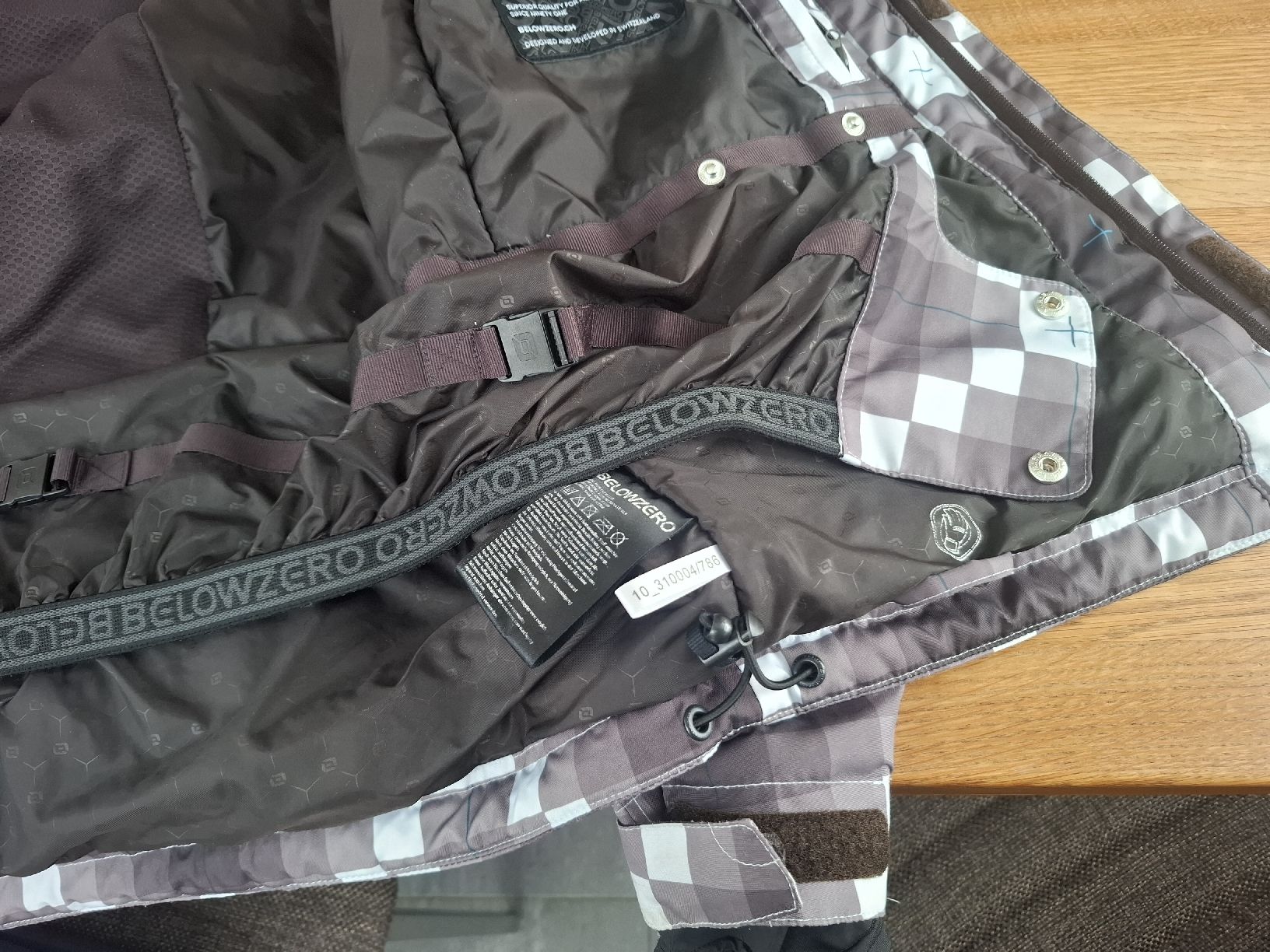 Jacken & Mäntel: Wintersportjacke – Gebraucht aus Thun von pilist 6