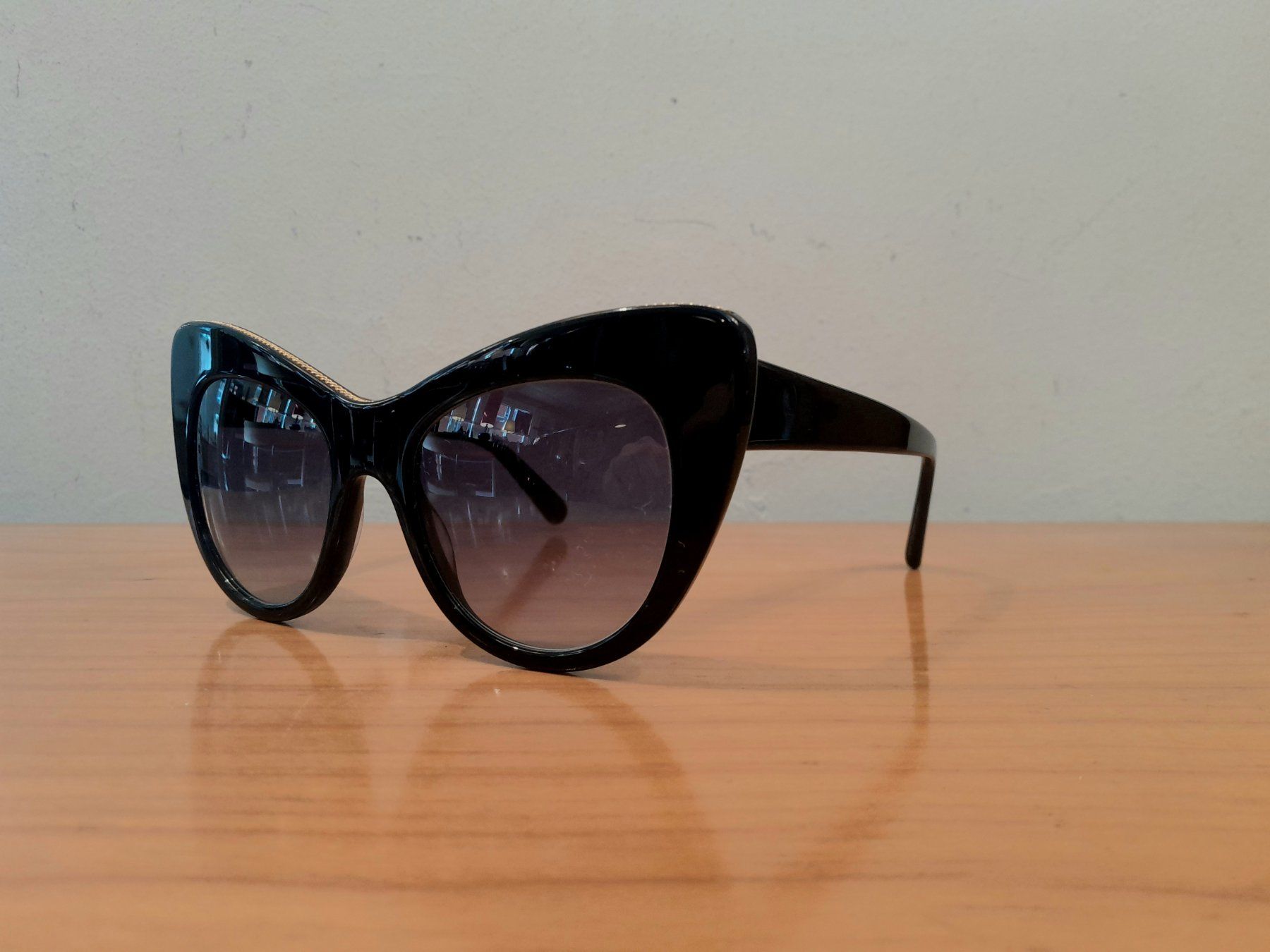 Stella McCartney Occhiali & Lenti: Stella McCartney Cateye Sonnenbrille – Usato da Männedorf venduto da Bel-view 1