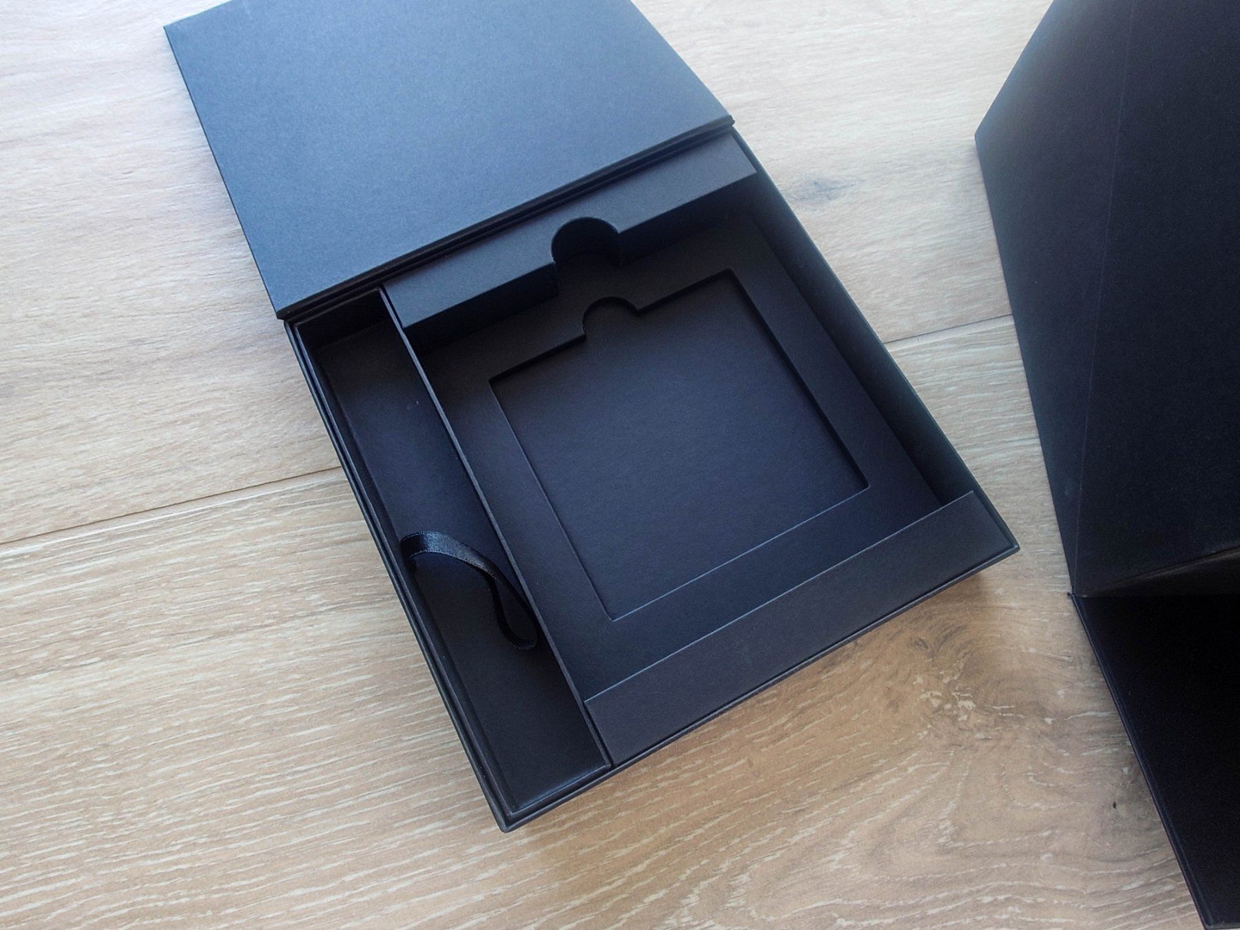 Piaget Scatole porta orologi: Piaget box – Nuovo (secondo la descrizione) da Epalinges venduto da bracelet123 4