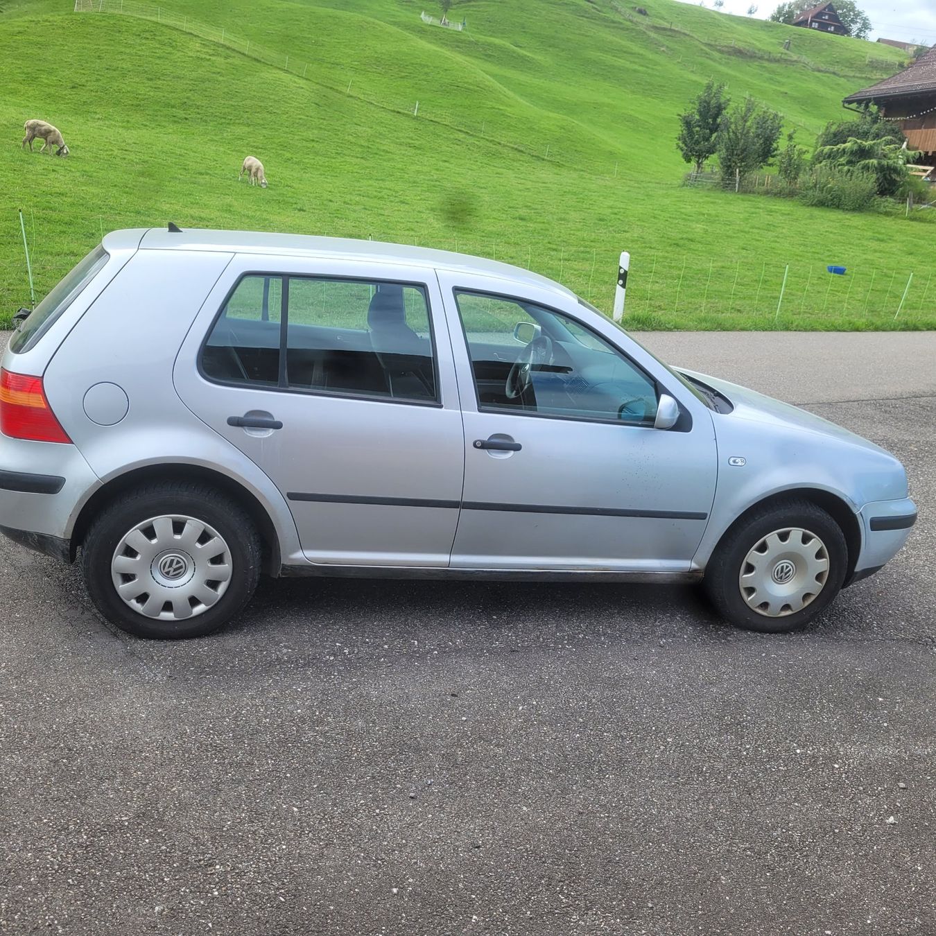 VW Autos: VW Golf 4 motion – D'occasion à Galgenen par hup_gww9 3