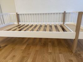 Oliver Furniture Kinderbett im guten Zustand