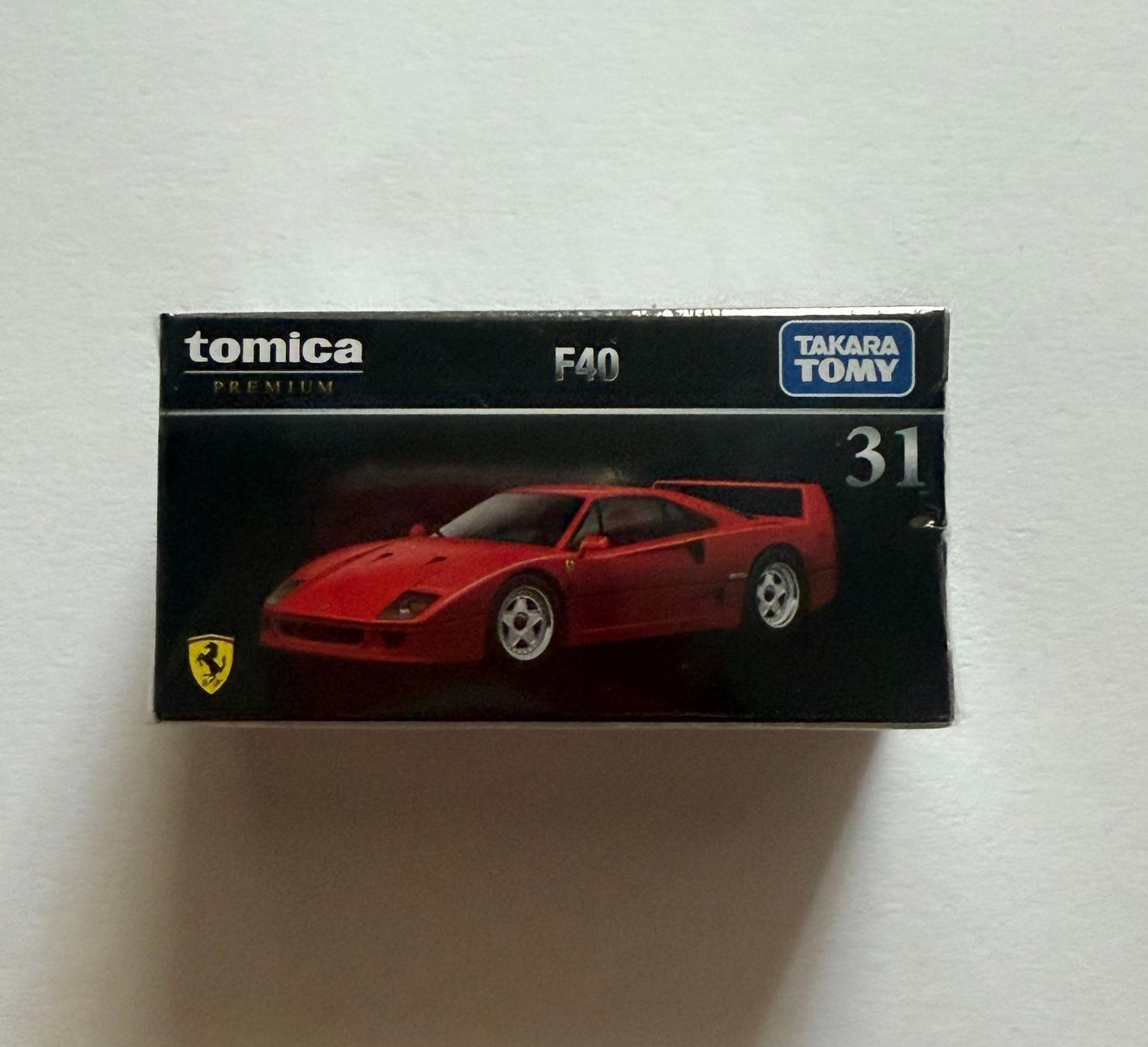 Mercedes-Benz Voitures modèles: tomica Ferrari F40 – Neuf avec emballage d'origine à Luzern par qui_25zt