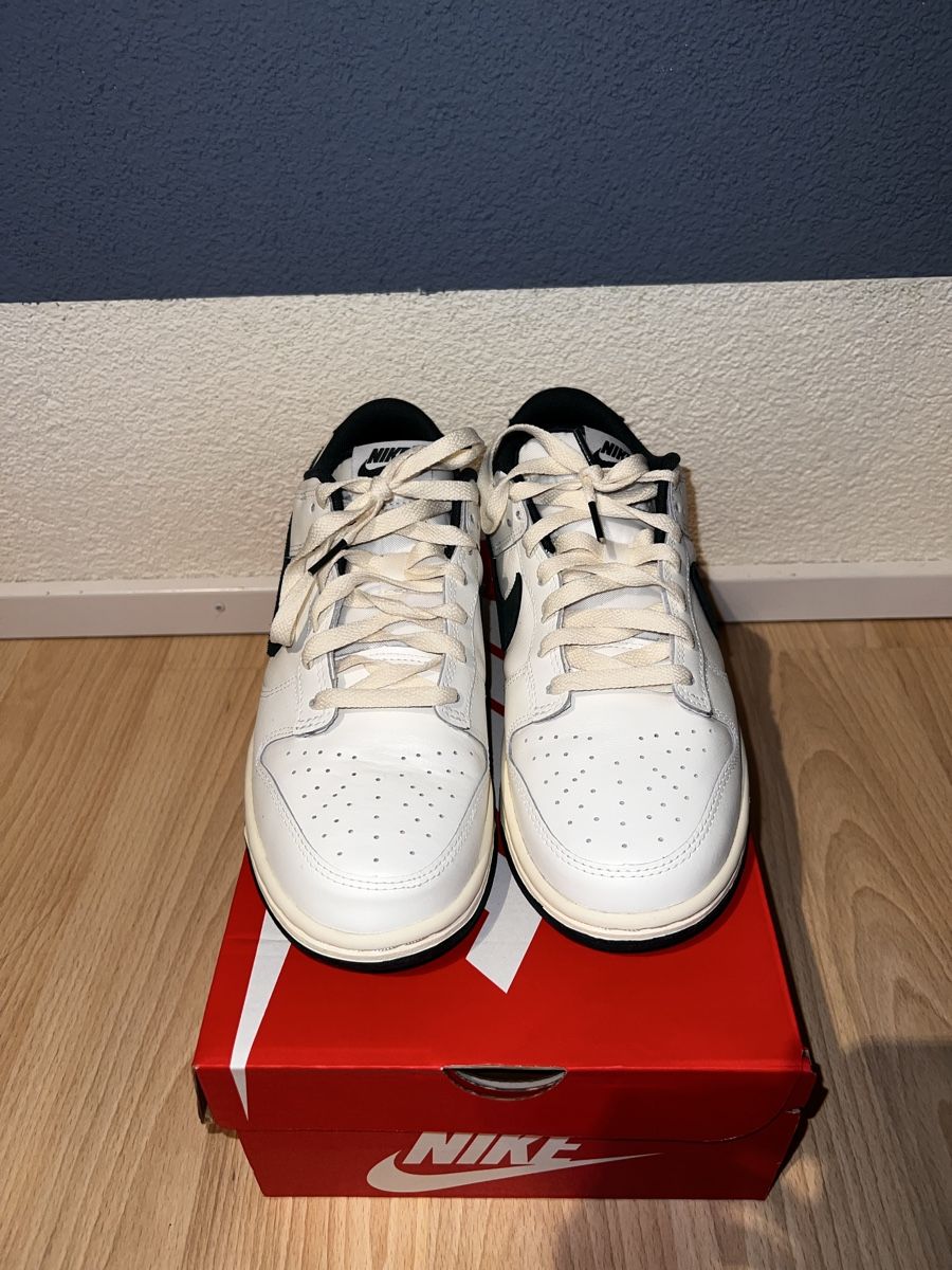 Nike Scarpe da uomo: NEU: Nike Dunk Low Gr. 42 Navy – Nuovo (secondo la descrizione) da Altishofen venduto da No.hu 8