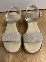 glitzernde Damensandalen