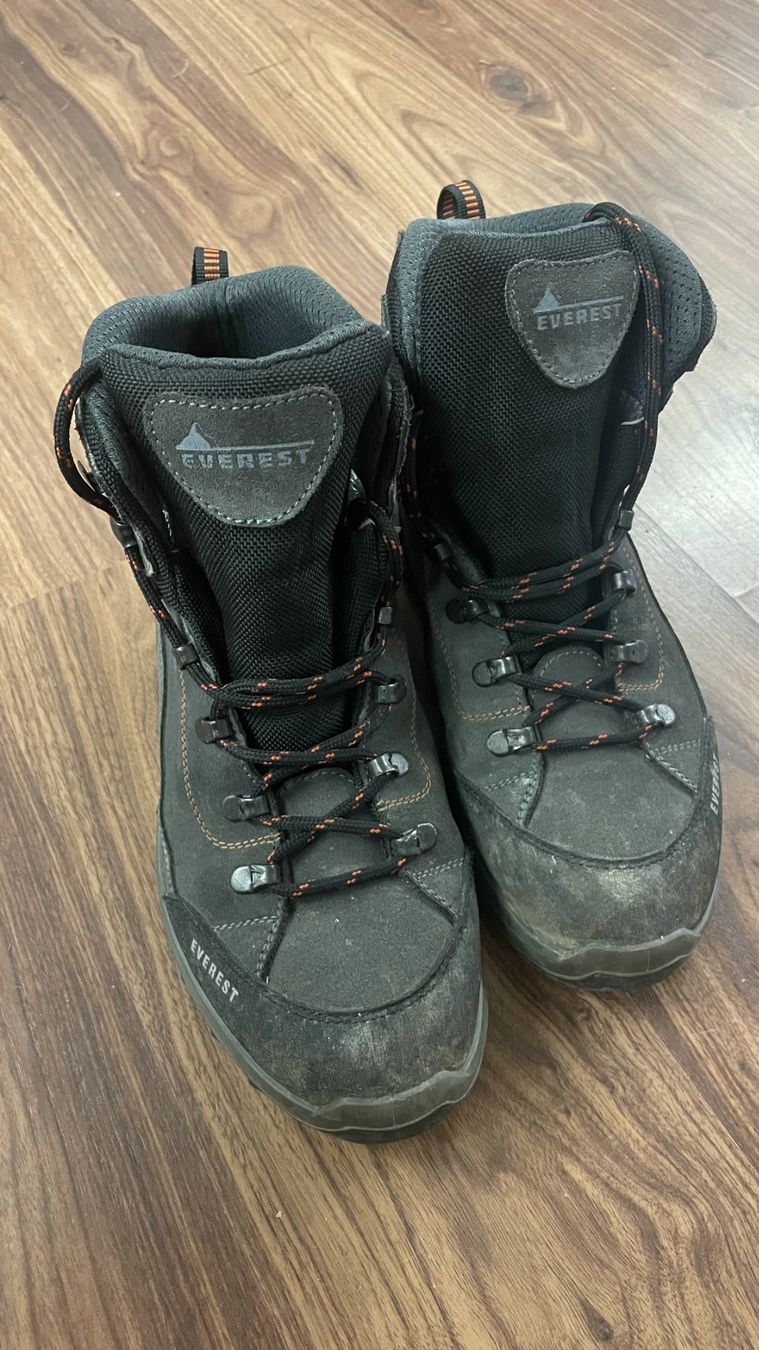 Everest Scarpe da uomo: Wanderschuhe Everest – Usato da Flüelen venduto da jodel_du