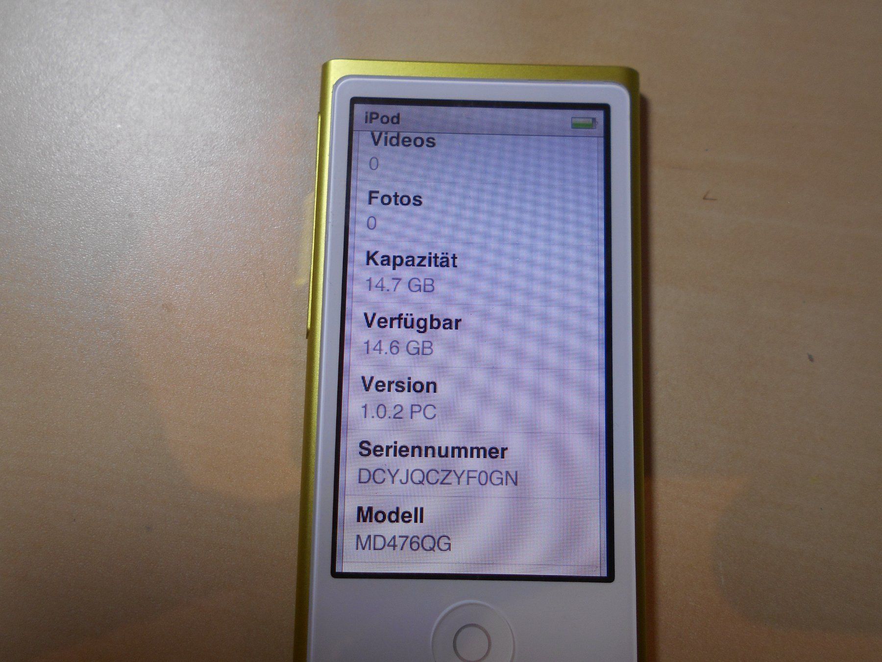 Lecteur media portable: IPOD Nano Touch 16 GB – D'occasion à Niederuzwil par kleine_hexe 2
