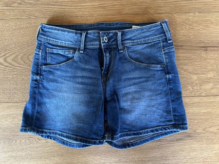 Pepe Jeans Damenshorts, Grösse 26, für Summer!
