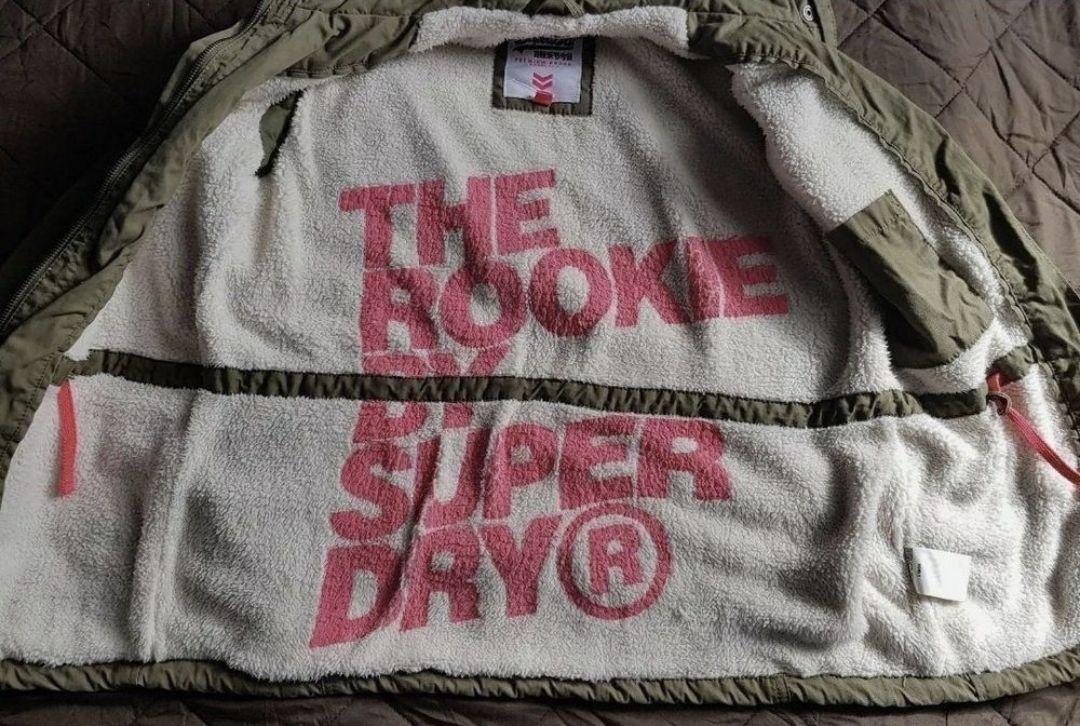 Superdry Jacken: Superdry Jacke Army Style Gr. S – Neu (gemäss Beschreibung) aus Luzern von good-time 2
