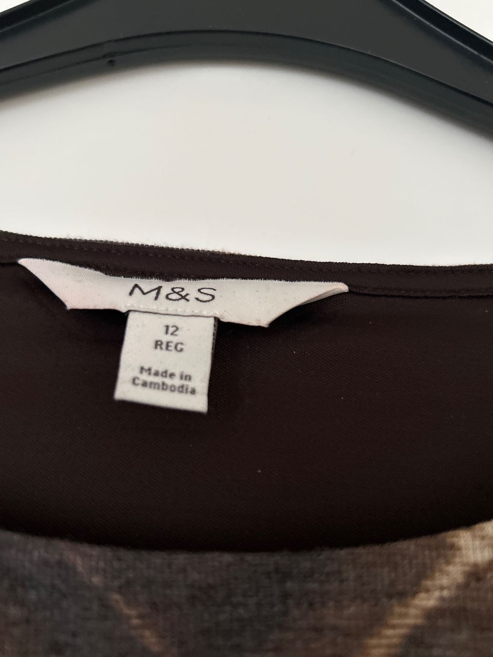 Vestiti: M&SKleid Midi Gr..40 – Nuovo (secondo la descrizione) da Feuerthalen venduto da Anna_Swift 9