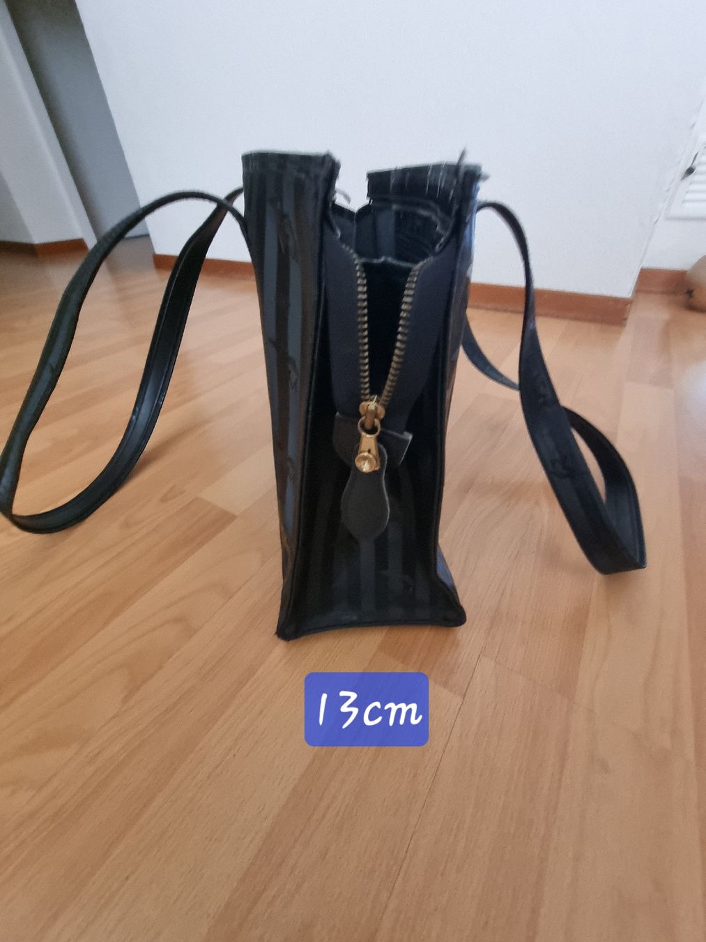Maison Mollerus Borse da donna: Original MAISON MOLLERUS Handtasche, im Ikarus-Design – Nuovo (secondo la descrizione) da Laupen BE venduto da Bombers 1