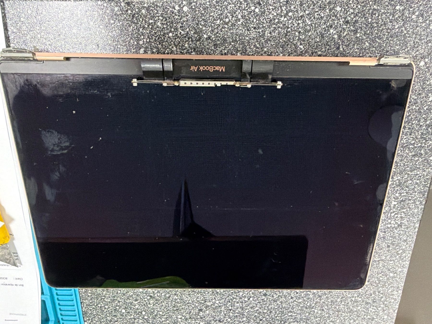 Apple Notebook: MacBook 13 A2337 - uniquement écran HS – Usato da Bulle venduto da Nghost