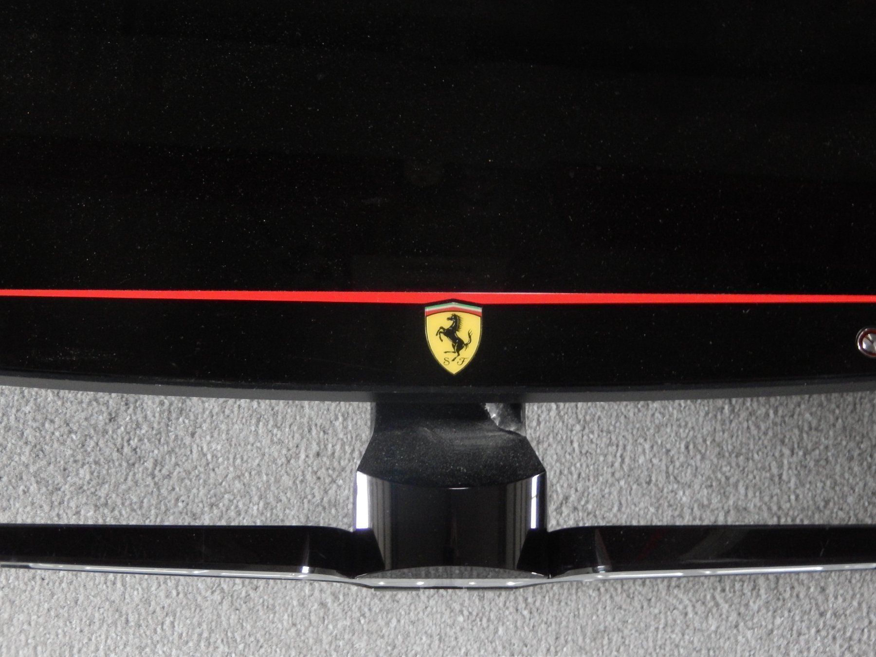 Modellautos: Ferrari - PC Bildschirm - "Acer"- Top  %% Ausverkauf %% – Gebraucht aus Reiden von Aston2 2