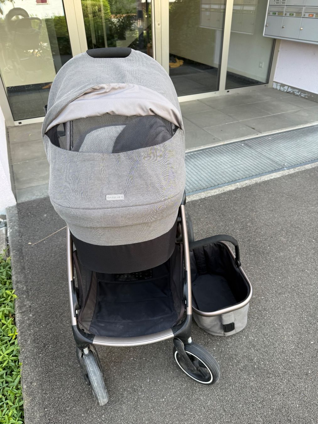 Cybex Carrozzine: Kinderwagen Cybex Gazelle S – Usato da Rotkreuz venduto da eve_fdy2 2