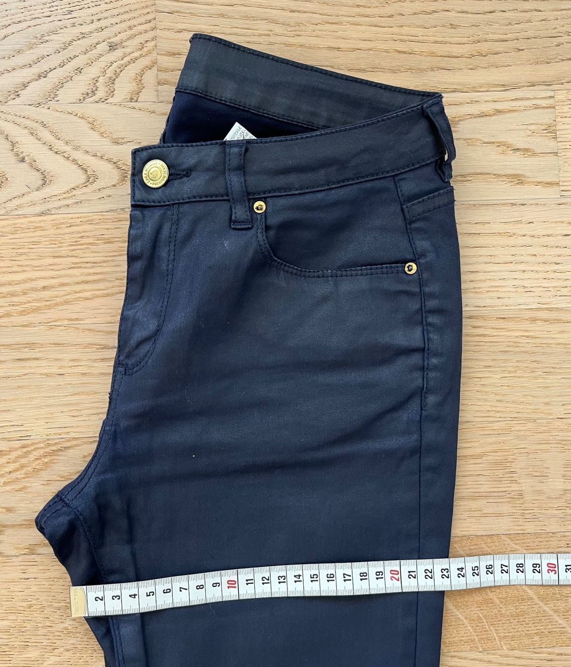 Pantaloni: Lässige Jeans/Stoffhose Gr 36 – Usato da Richterswil venduto da Rem2011 5