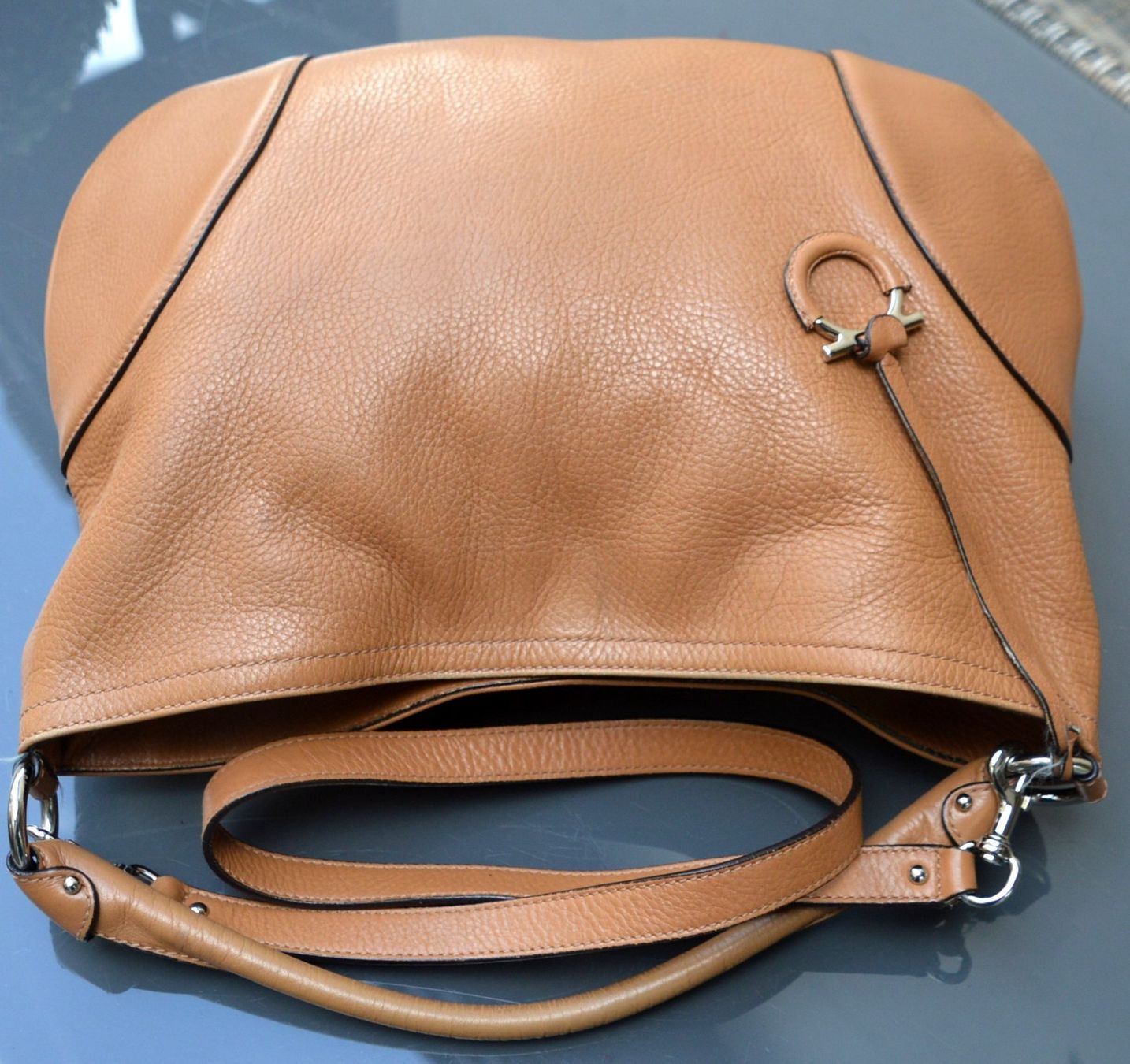 Salvatore Ferragamo Taschen für Damen: Tasche / sac Salvatore Ferragamo – Gebraucht aus Collonges von Auganien 6