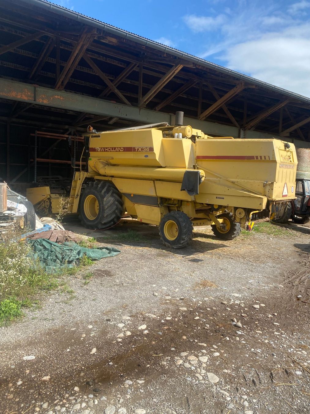 Mähdrescher New Holland TX34 (Gebraucht) in St.Ursen für CHF 16000 ...