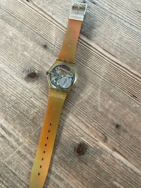 Swatch Orologi: Swatch GZ121 "Lots of Dots" – Usato da Neuhausen am Rheinfall venduto da galleria13 2