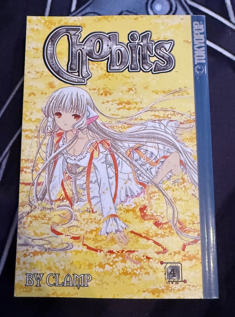 Fumetti: Chobits Band 4 Engl. – Usato da Höchstetten venduto da Syaoran-kun-