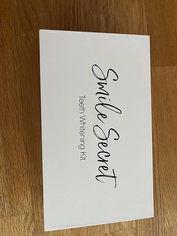Cura dei denti: Smile Secret - Teetb Whitening Kit – Nuovo (secondo la descrizione) da Kriens venduto da Celi_5ne