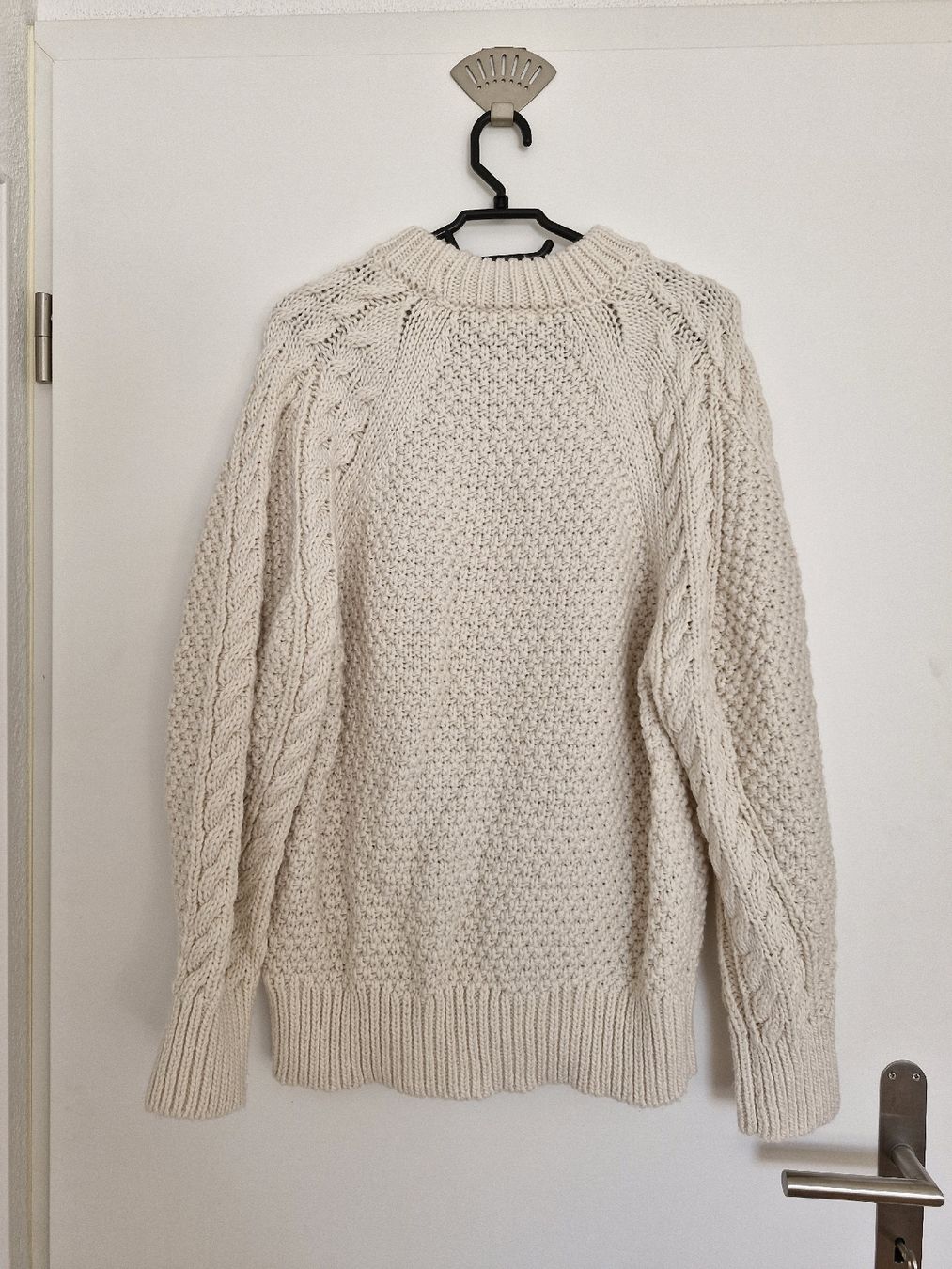 H&M Maglioni & Felpe: H&M Strickpullover, XS – Usato da Maienfeld venduto da Bounty2016 1