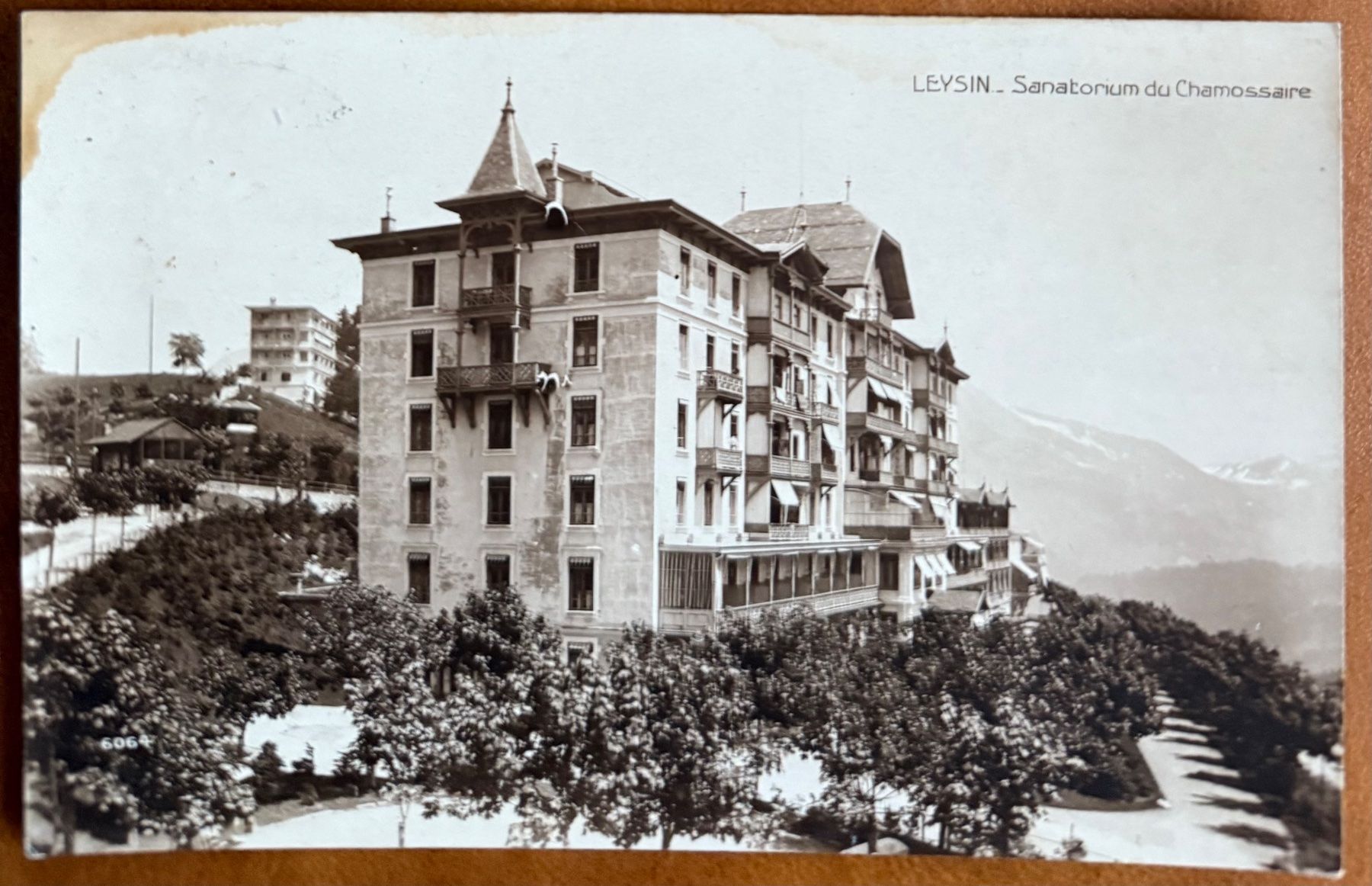 Ansichtskarten: LEYSIN - sanatorium du Chamossaire 1925 – Gebraucht aus Lutry von Ediego