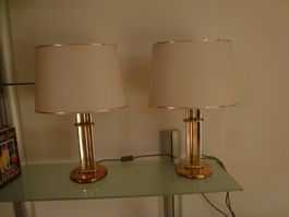 2 teuere Stehlampe mit vergoldeten Metallfüssen Top Zustand