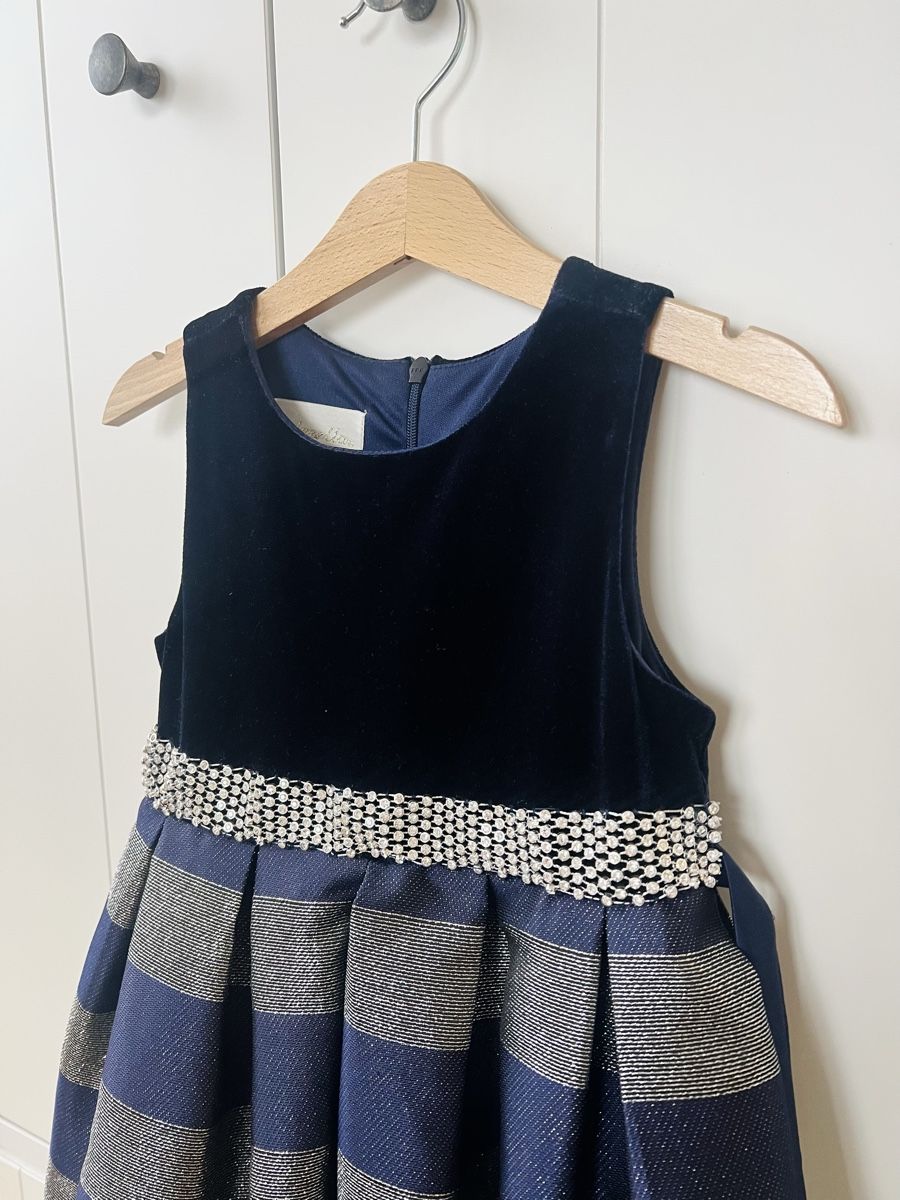 Vestiti & Gonne: 104 Kleid marine blau elegant – Nuovo (secondo la descrizione) da Burgdorf venduto da rulan