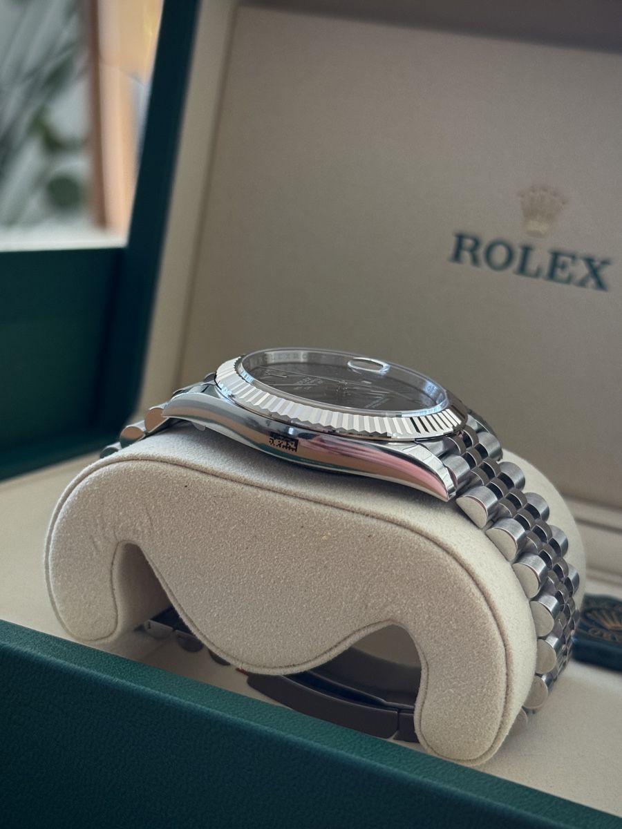 Rolex Uhren: Rolex Datejust 41 Wimbledon NEUWERTIG – Neu und originalverpackt aus Büron von Sasho_wrst 3