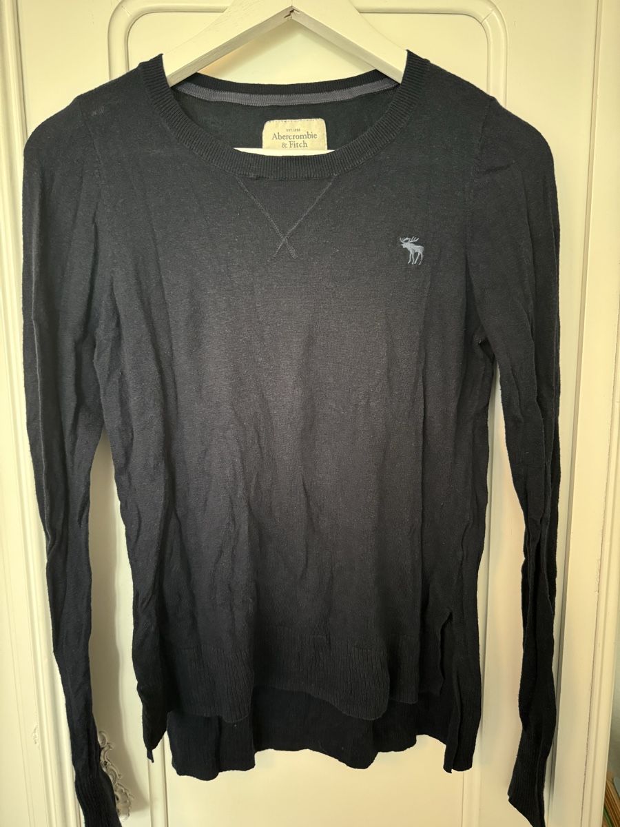 Abercrombie Maglioni & Felpe: Abercrombie & Fitch Pullover, Gr. S, Dunkelblau – Usato da Küsnacht ZH venduto da ToddyGinger