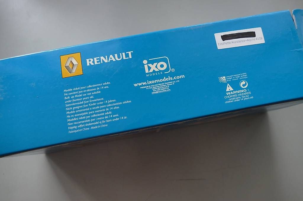 IXO Modellini d'auto: Renault Estafette Assistance mit Alpine Berlinnette A110 IXO – Usato da Zäziwil venduto da R1135 1