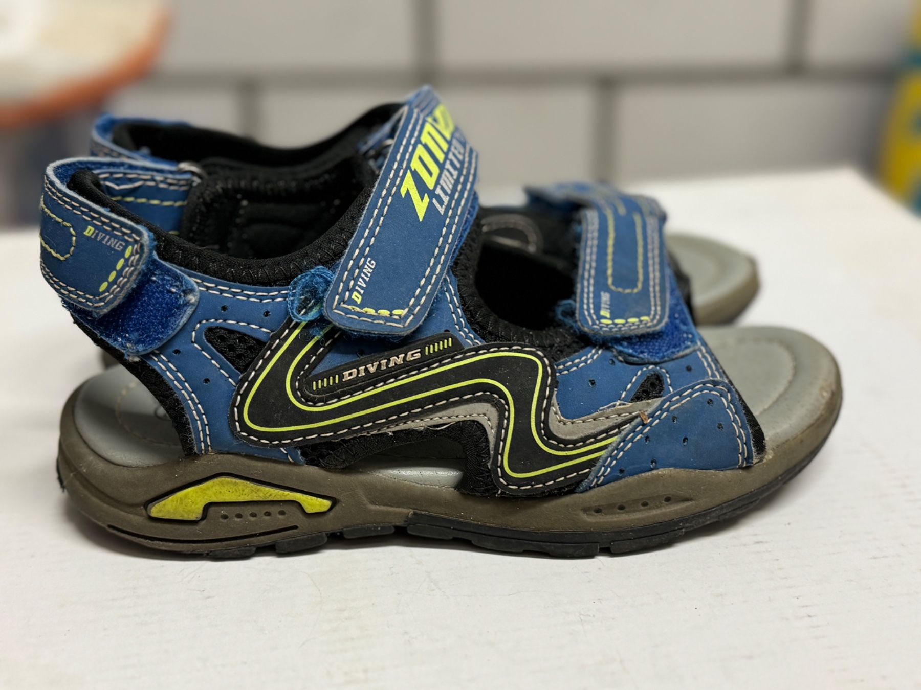 Schuhe für Jungen: Sandale "Zone Limited" für Kinder, Grösse 31 – Gebraucht aus Sursee von k12g223 1