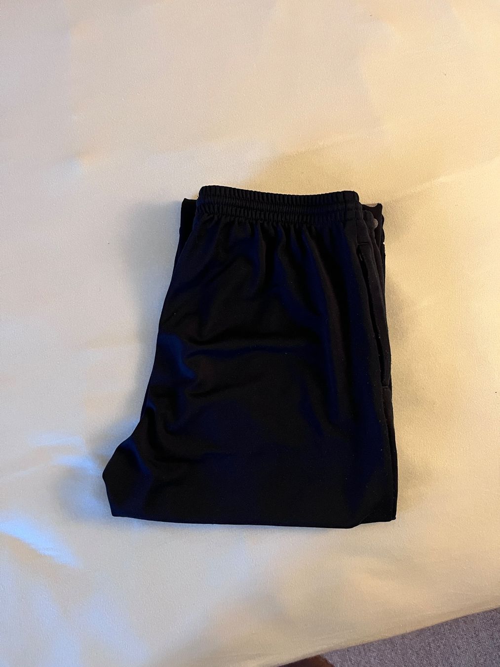 Jako Scarpe, pantaloni & magliette da ginnastica: Team Grauholz komplettes Trainerset – Usato da Ittigen venduto da Luky37 2