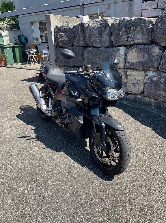 BMW Touring: BMW K 1300 r – Usato da Biberist venduto da sebastian11m 1