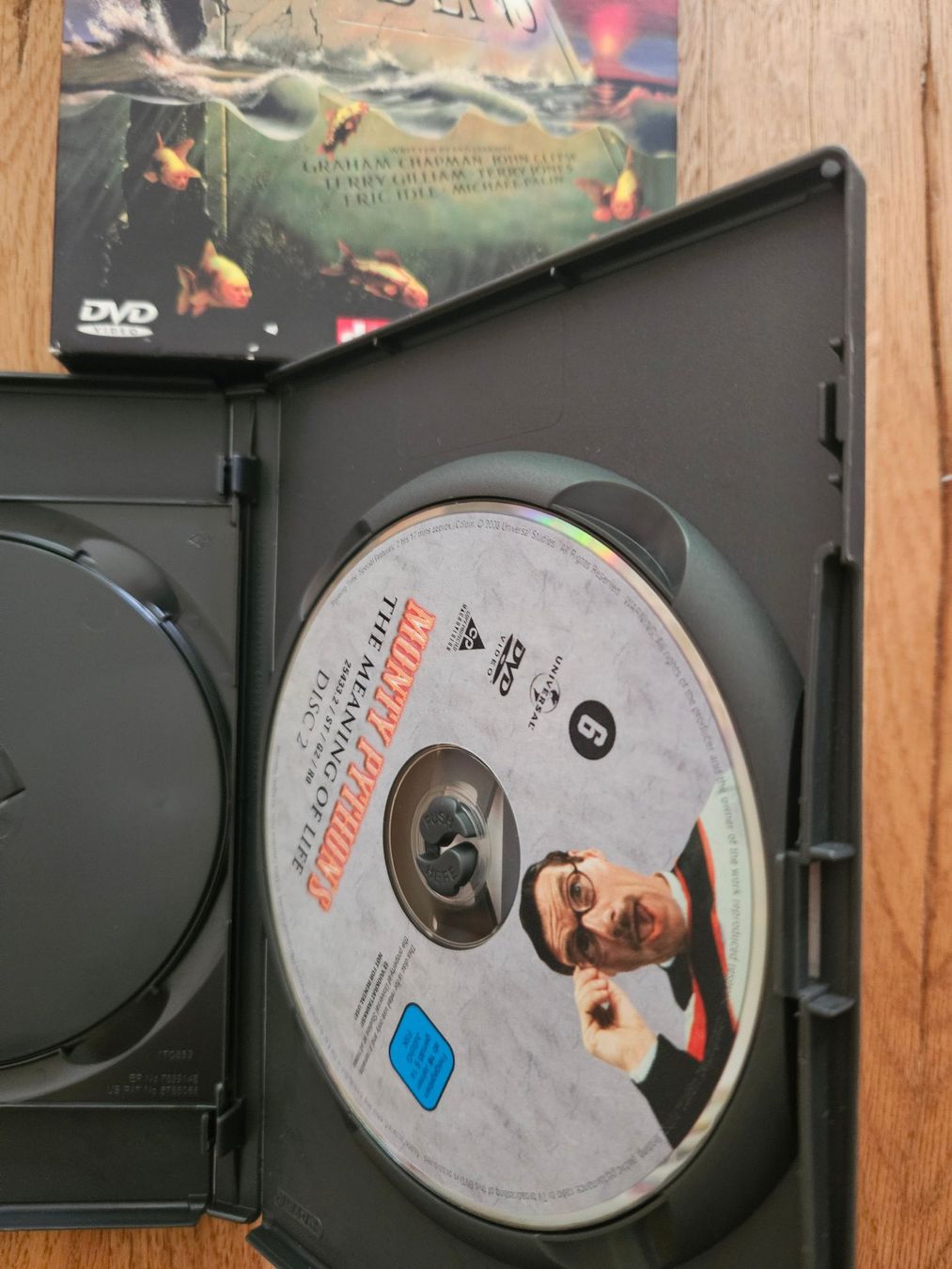 Tutti i DVDs: Monty Phytons der Sinn des Lebens – Usato da St.Gallen venduto da Capsule_Corporation 3