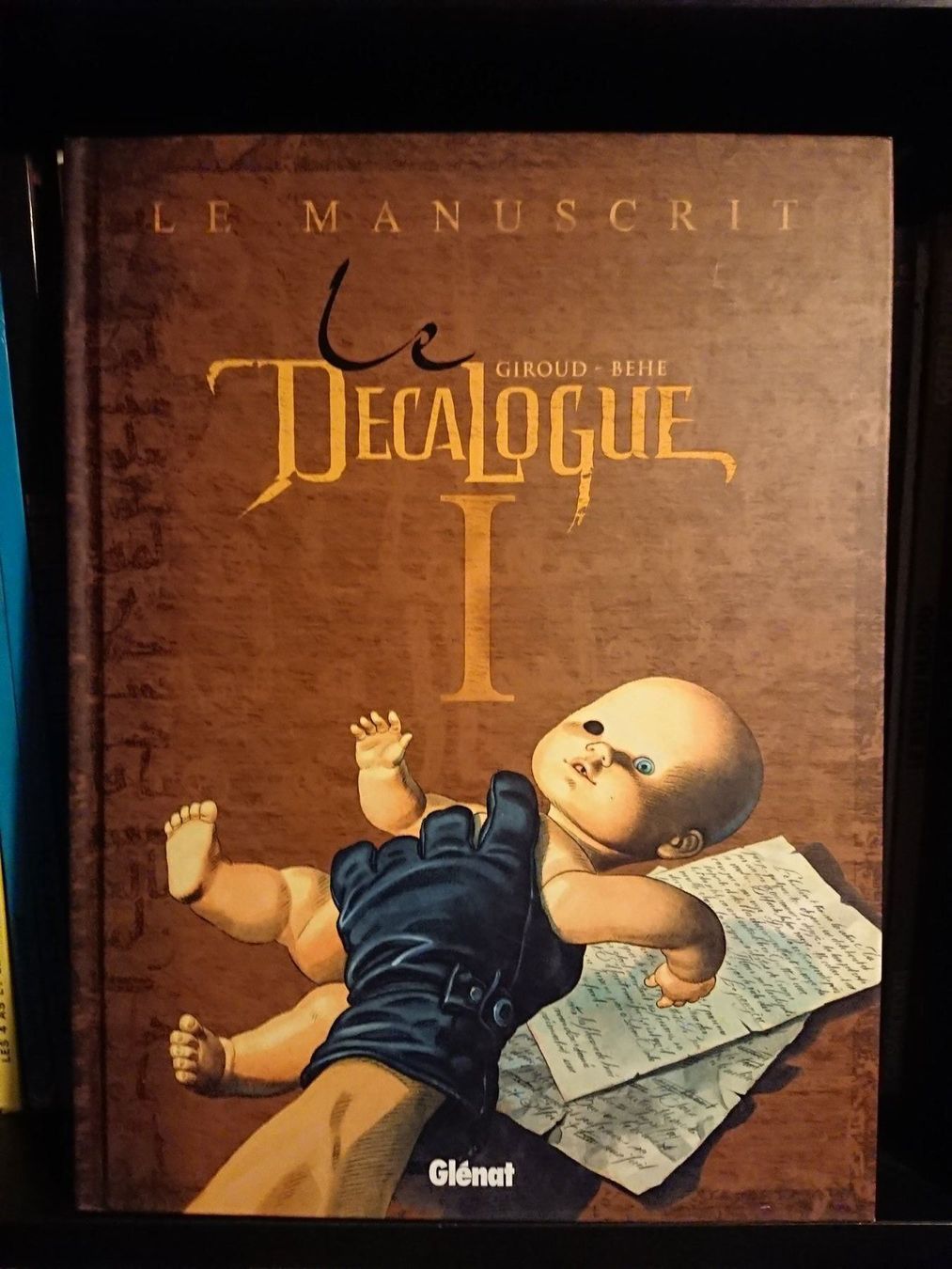 Fumetti: Le Décalogue 1 — Le Manuscrit – Usato da Farvagny-le-Grand venduto da LaCaverne