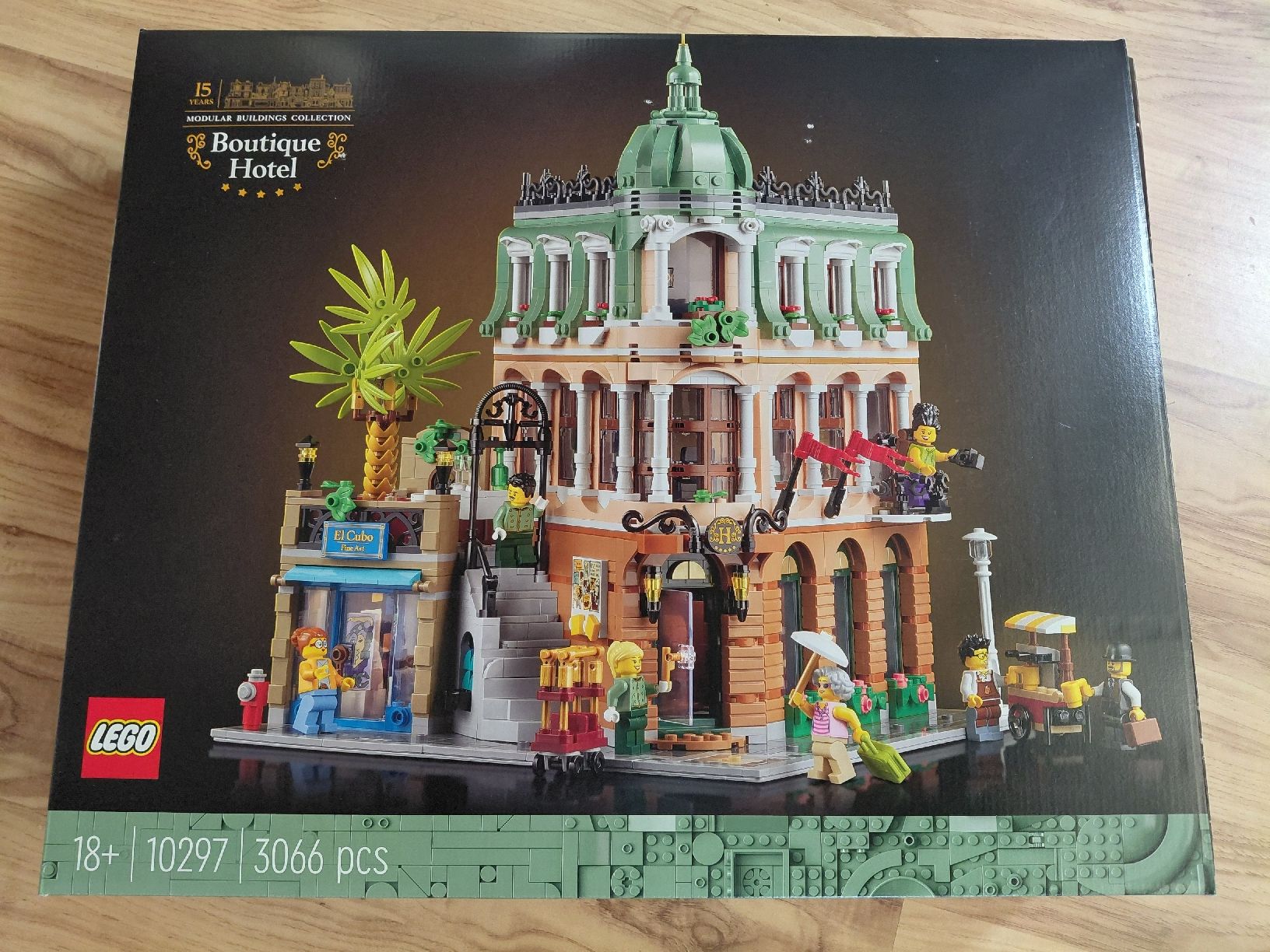 Lego Baukästen: Lego 10297 Boutiqe Hotel – Gebraucht aus Allenwinden von Muggi076